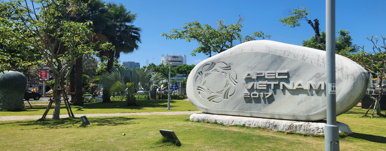 /upload/image/goods/main/30000162/CCTOUR_cm9900_30001141.png