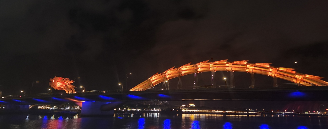 /upload/image/goods/main/30000162/CCTOUR_cm9900_30001152.png